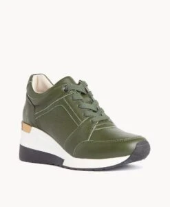 Hero Platform Sneaker