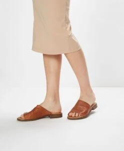 Iyla Slide -shoe Sales Iyla21sURBO Brandy 09 Hero 1